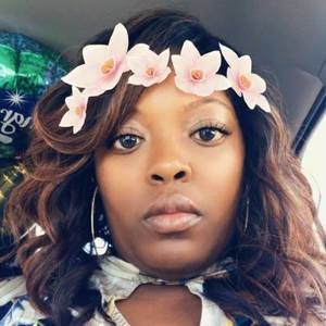 Meet your Posher, Kendra